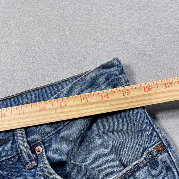 Levi's 550 Relaxed Fit Jeans‎ Men 30x30 Light Wash Denim Straight Leg Tag 31x30 - Picture 6 of 12